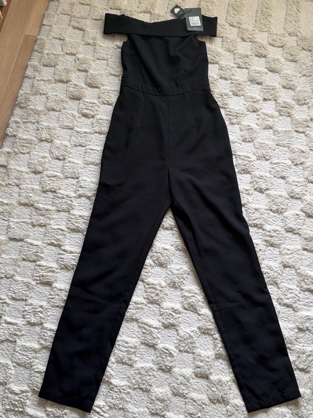 Missguided Black Off-the-Shoulder Women’s Jumpsuit